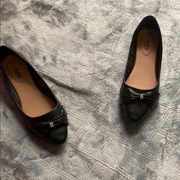 Flats - Picture 3 of 3